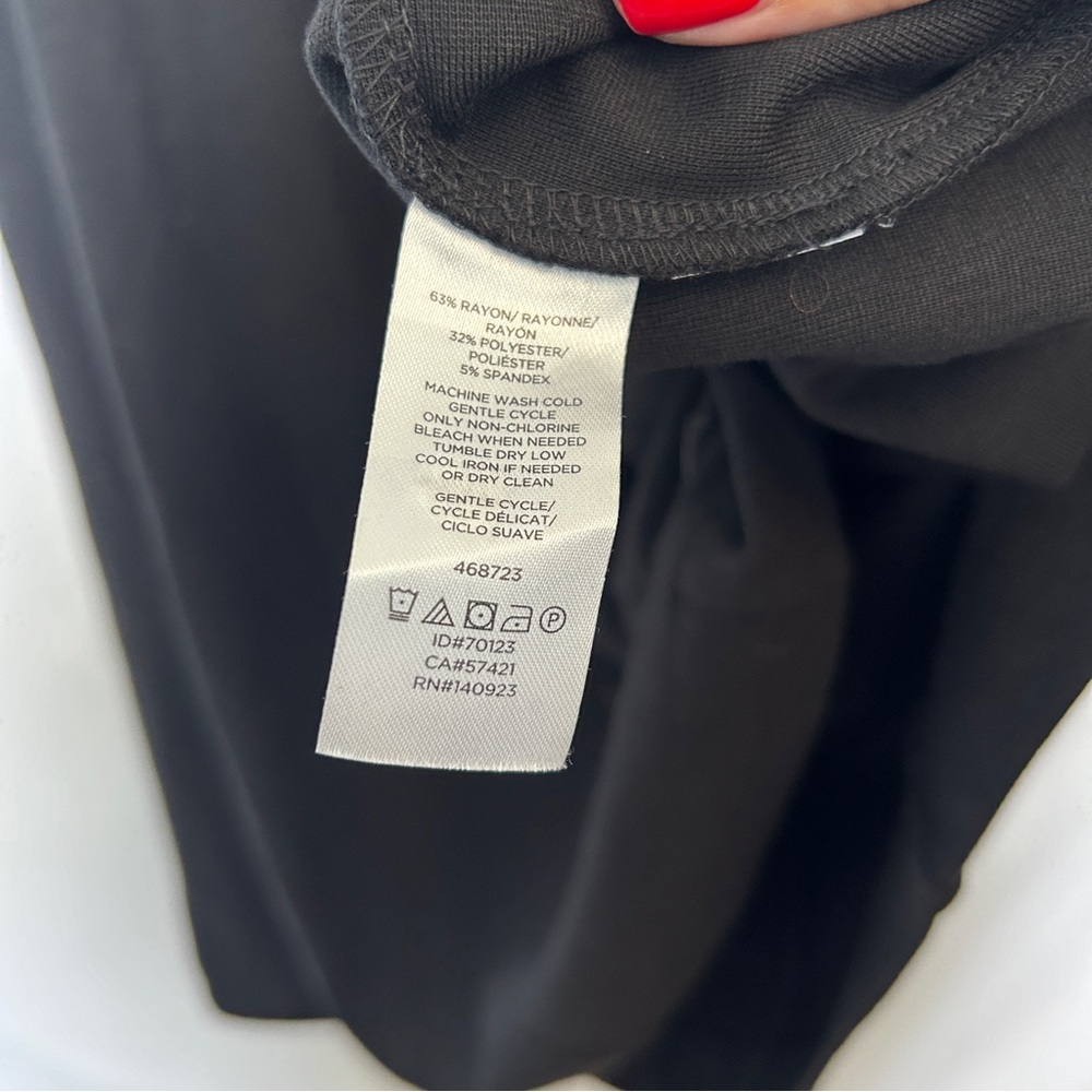 Loft‎ Black Skater Style Dress - Picture 5 of 8